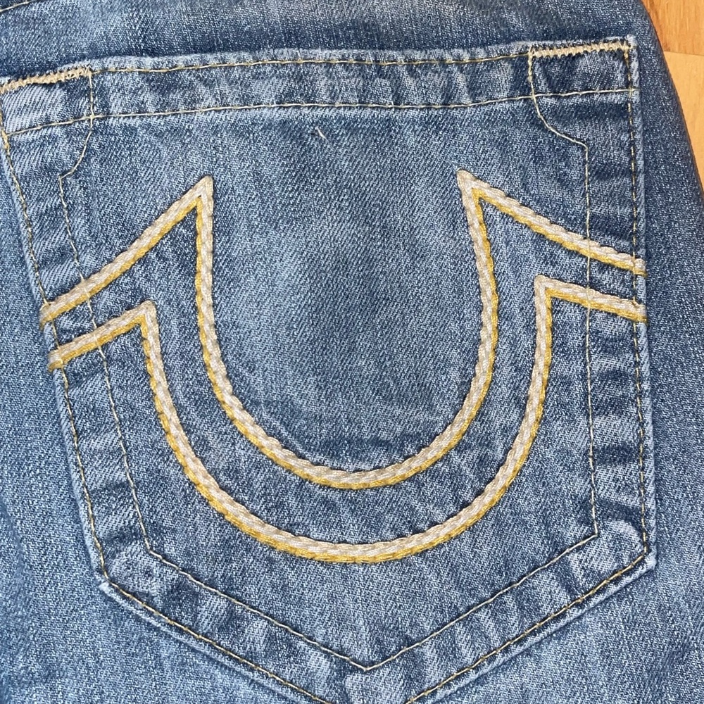 Men’s True Religion Jeans size 31 waist 32 length